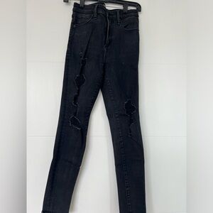 Abercrombie black ripped jeans (skinny)